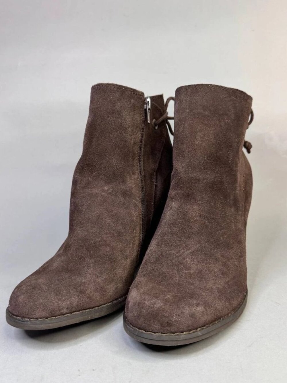 Lucky Brand Women’s Mikasi Lace-Up Booties – Size 10